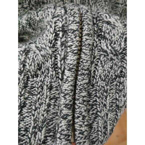 Vintage the Sweater Project Blk/Wht Cardigan Faux Fur Collar Zip Front sz JR. XL - Picture 7 of 10